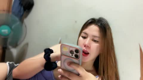 Snapshot of xxinnocentbellaxx chatting on 04-05-26, 11:18 Dyanna Zulla online show from 04-05-26, 11:18