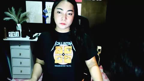 xxirene online show from 11-27-25, 05:09