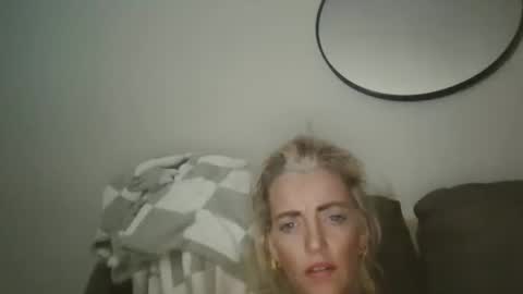 Snapshot of xxkennyx1 chatting on 06-04-26, 12:44 xxkennyx1 online show from 06-04-26, 12:44