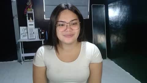 Kylie Smith online show from 11-03-25, 11:48