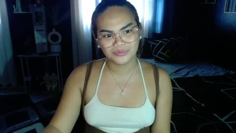 Snapshot of xxkylie_smithxx chatting on 05-09-26, 01:11 Kylie Smith online show from 05-09-26, 01:11