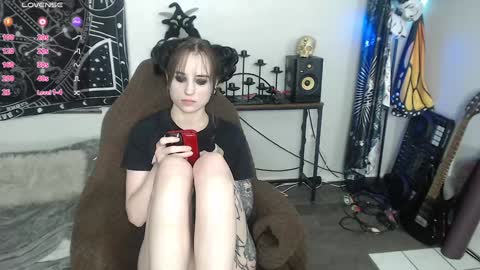 Lilith online show from 01-16-25, 06:46