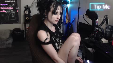 Lilith online show from 01-26-25, 09:19