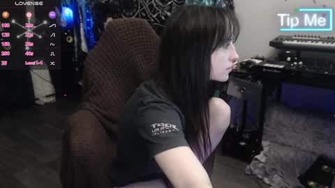 Lilith online show from 03-05-25, 06:12