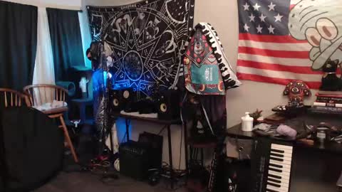 Lilith online show from 09-30-25, 03:11