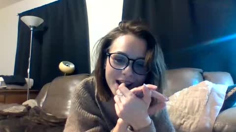 Snapshot of xxlily_monroexx chatting on 10-14-25, 06:58 xxlily_monroexx online show from 10-14-25, 06:58
