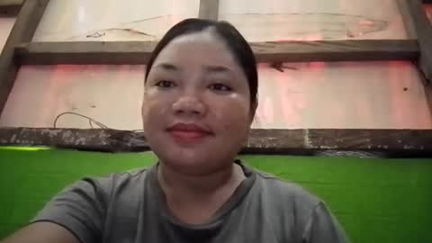 xxloriexx_me online show from 05-05-26, 01:57