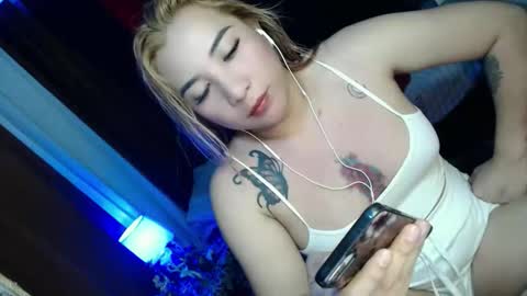Snapshot of xxmariabig6xx chatting on 04-29-26, 10:19 xxmariabig6xx online show from 04-29-26, 10:19