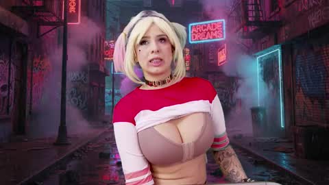 Snapshot of xxmile_ chatting on 10-25-25, 02:56 Milena online show from 10-25-25, 02:56