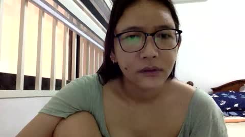 Snapshot of xxmonsterbigcockxx chatting on 10-25-25, 03:36 Kaycee online show from 10-25-25, 03:36