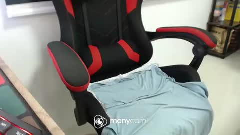 Snapshot of xxmonsterbigcockxx chatting on 02-24-26, 11:58 Kaycee online show from 02-24-26, 11:58