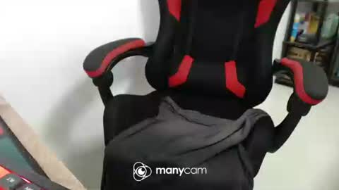 Snapshot of xxmonsterbigcockxx chatting on 03-23-26, 12:42 Kaycee online show from 03-23-26, 12:42