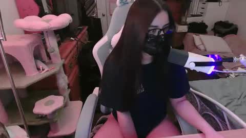 Snapshot of xxpreachersdaughterxx chatting on 02-07-26, 02:48 coco online show from 02-07-26, 02:48