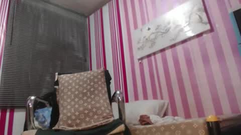 Snapshot of xxrowenatastycockforyouxx chatting on 03-26-26, 04:07 xxrowenatastycockforyouxx online show from 03-26-26, 04:07