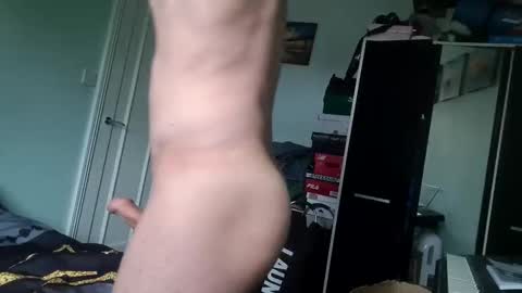 Snapshot of xxsddf chatting on 11-10-25, 12:37 Tonnny online show from 11-10-25, 12:37