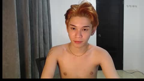 Snapshot of xxsebastian18 chatting on 12-30-24, 11:49 seb online show from 12-30-24, 11:49