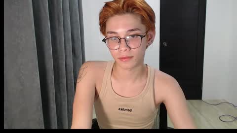 Snapshot of xxsebastian18 chatting on 01-02-25, 05:29 seb online show from 01-02-25, 05:29