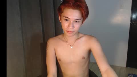 Snapshot of xxsebastian18 chatting on 01-11-25, 12:29 seb online show from 01-11-25, 12:29