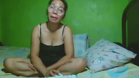 xxsexypinayxx online show from 02-06-25, 10:32