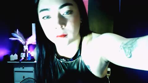 xxslutty kim online show from 11-11-25, 10:15