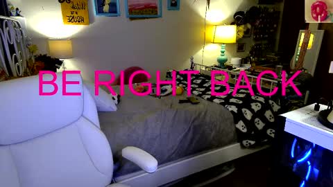 Strawberry Jane online show from 09-27-25, 02:16