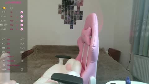 Snapshot of xxx_pretty_xxx chatting on 12-02-24, 03:47 Pretty online show from 12-02-24, 03:47