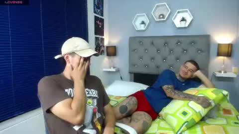 DYLAN AND PAUL online show from 08-06-26, 01:40
