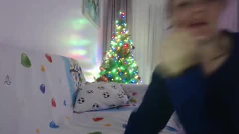 Snapshot of xxxariell_sky_1 chatting on 12-18-24, 09:08 See you on October going to miss you guys incredibly. Subscribe to my Onlyfans Channel to follow the news online show from 12-18-24, 09:08