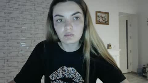 Snapshot of xxxariell_sky_1 chatting on 01-31-25, 04:59 See you on October going to miss you guys incredibly. Subscribe to my Onlyfans Channel to follow the news online show from 01-31-25, 04:59