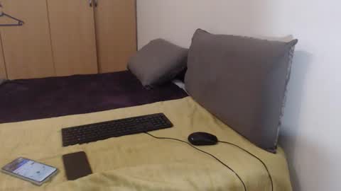 Ayanda online show from 10-04-25, 02:04