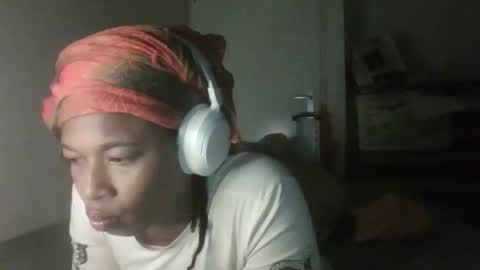Danielle online show from 05-04-26, 01:12