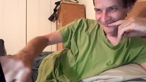 Snapshot of xxxfredmtlxxx chatting on 07-26-26, 11:11 xxfredmtl18xx online show from 07-26-26, 11:11