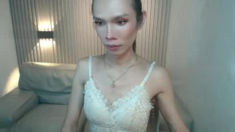 Your Princess Yums online show from 12-01-25, 01:49