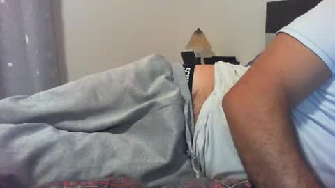 Snapshot of xxxgimmy4old chatting on 10-12-25, 04:17 xxxgimmy4old online show from 10-12-25, 04:17