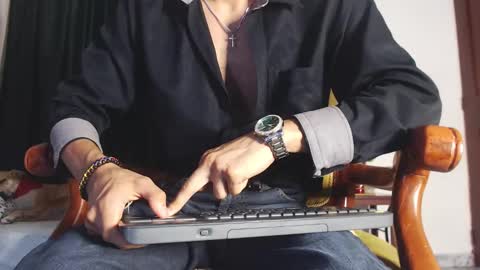 Snapshot of xxxhome_alonexxx chatting on 12-14-24, 02:53 Kev online show from 12-14-24, 02:53