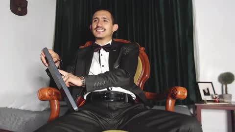 Snapshot of xxxhome_alonexxx chatting on 12-24-24, 07:55 Kev online show from 12-24-24, 07:55