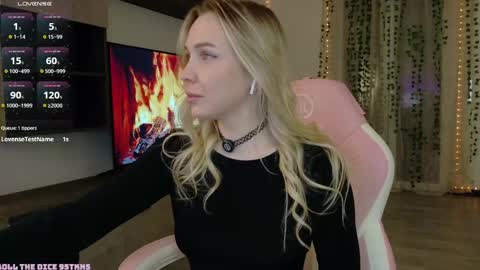 Snapshot of xxxhoneyxx chatting on 04-08-26, 12:10 Onlyfanz online show from 04-08-26, 12:10