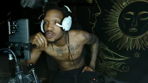 xxxjrstrokesxxx online show from 02-05-25, 07:18