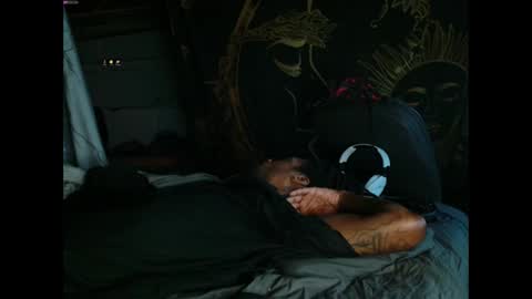 xxxjrstrokesxxx online show from 02-25-25, 11:19