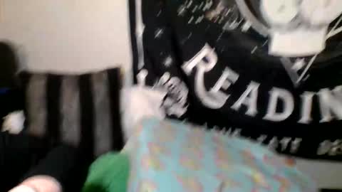 Snapshot of xxxmistymoansxxx chatting on 12-19-25, 12:23 Misti online show from 12-19-25, 12:23