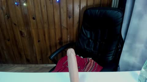 Lana online show from 02-04-25, 08:17