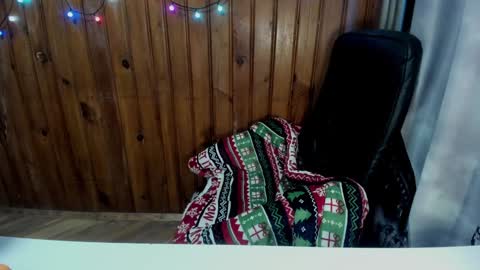 Lana online show from 02-07-25, 03:19