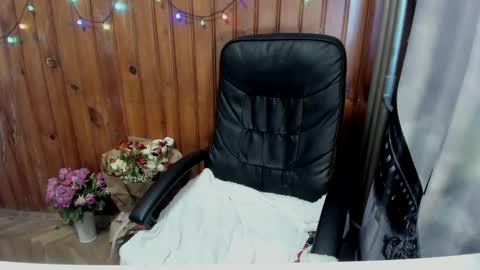 Lana online show from 02-23-25, 06:28