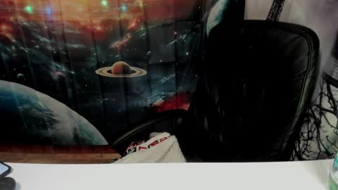 Lana online show from 03-02-25, 10:24