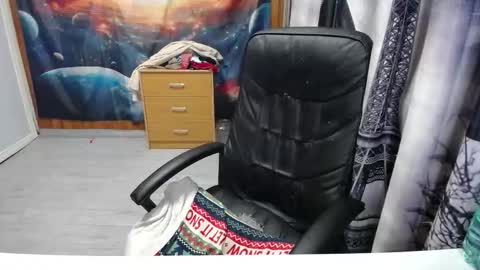 Lana online show from 10-01-25, 08:59