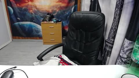 Lana online show from 10-14-25, 08:31