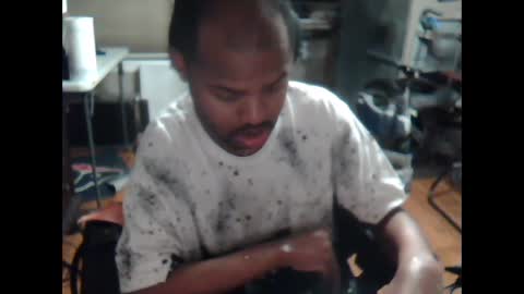 xxxonwheelz online show from 10-09-25, 04:43