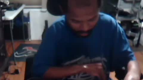 Snapshot of xxxonwheelz chatting on 11-30-25, 12:58 xxxonwheelz online show from 11-30-25, 12:58