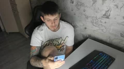 Snapshot of xxxrussel chatting on 09-16-25, 07:48 xxxrussel online show from 09-16-25, 07:48