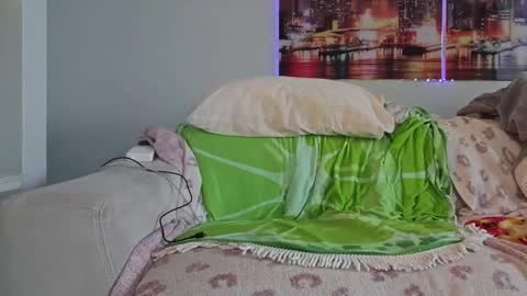 Snapshot of xxxtonymxxx chatting on 12-12-24, 07:15 TonyDoesMiami online show from 12-12-24, 07:15